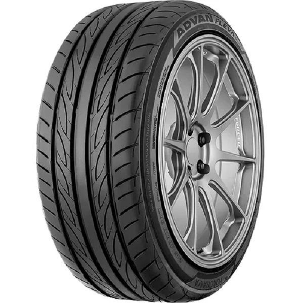 Yokohama Advan Fleva V701 215/50 R17 95W